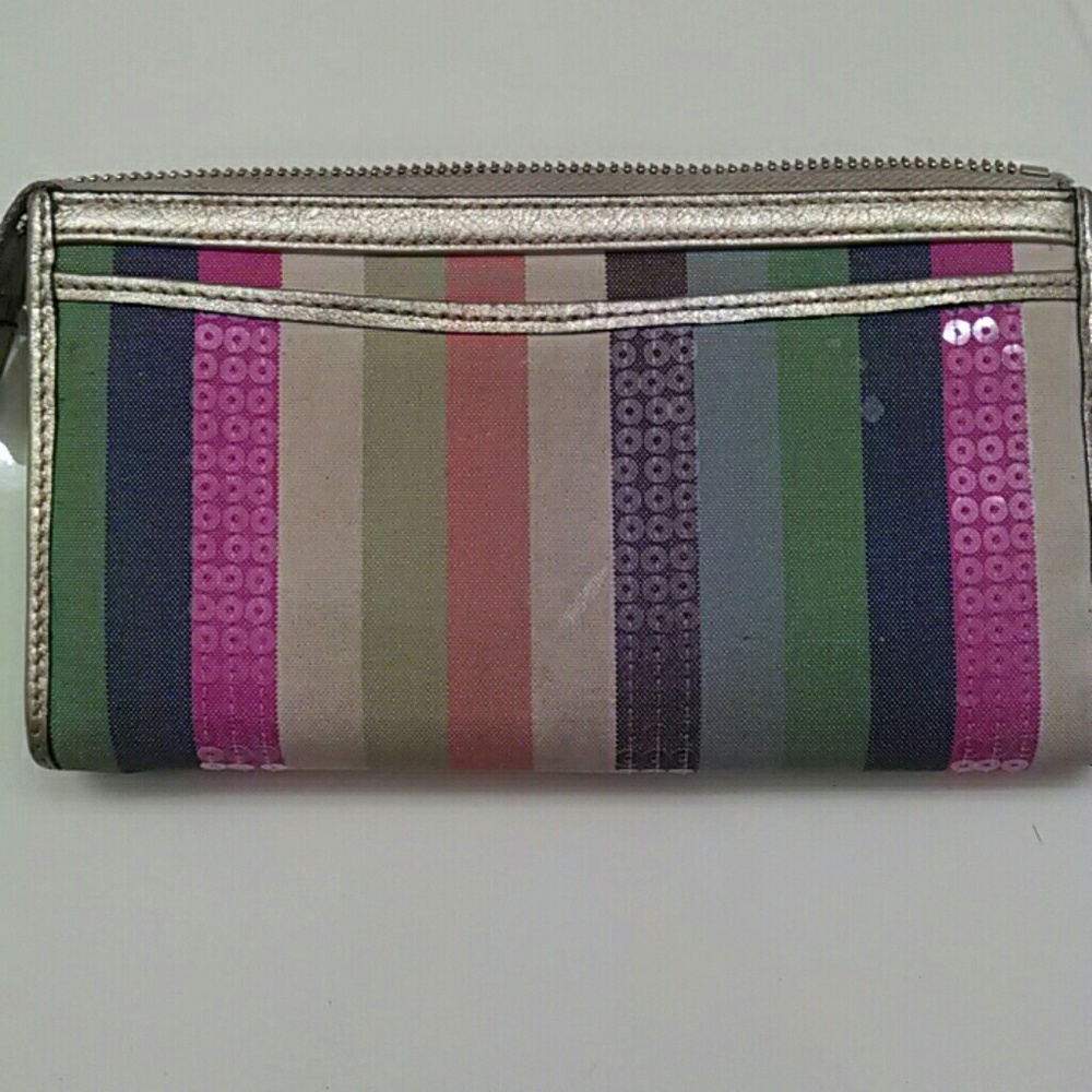 wallet - Picture 3 of 3